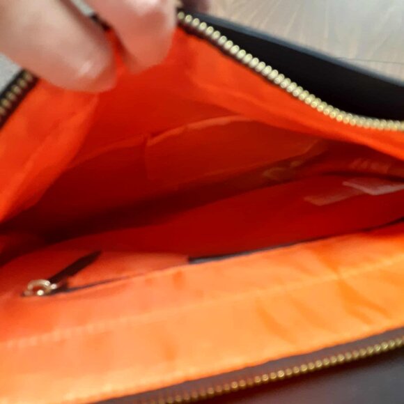 Targus Newport Black Convertible 2-in-1 Messenger Backpack laptop tablet - Picture 10 of 16